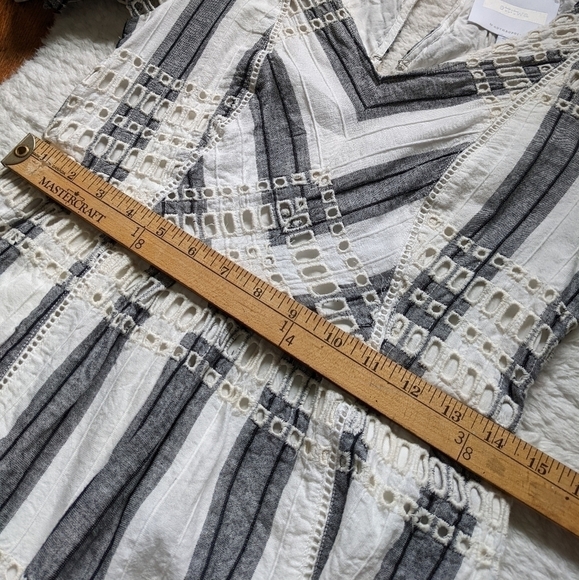 ANTHROPOLOGIE ett:twa striped eyelet romper 2 small - Picture 13 of 16